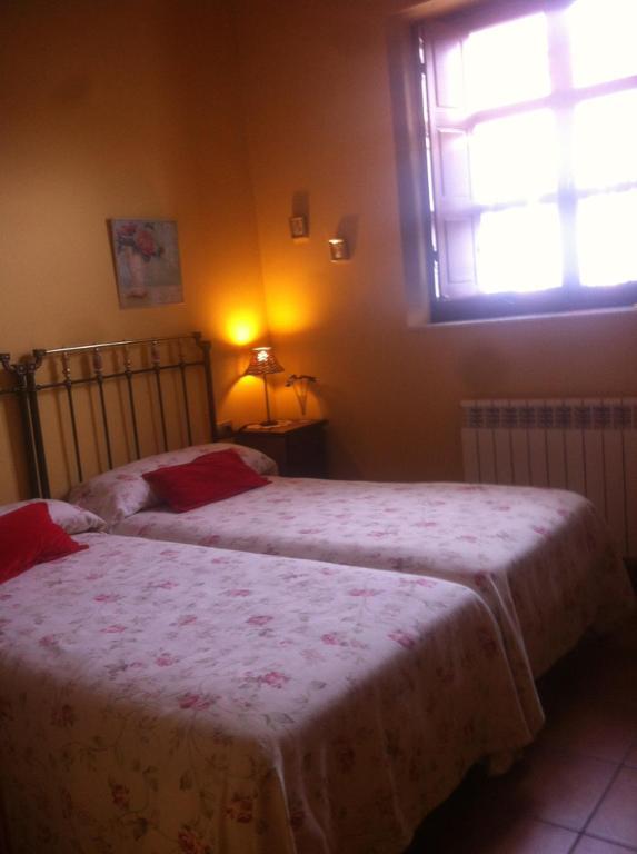 Hotel Rural La Veleta Murias de Rechivaldo Cameră foto